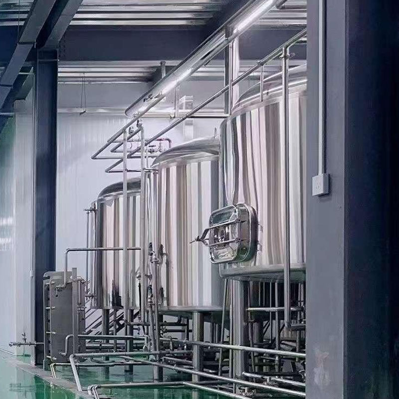 富民精酿啤酒设备